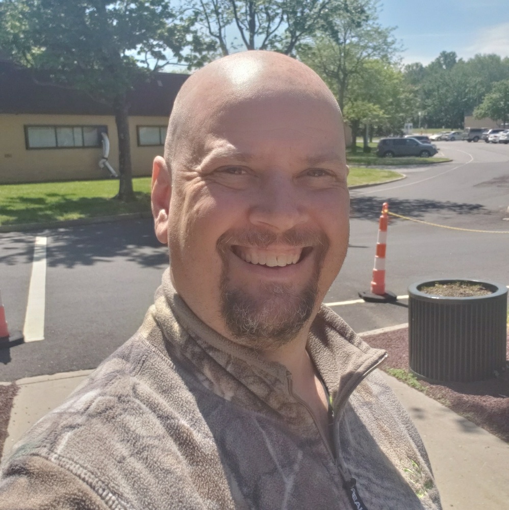 Meet your Posher, Jason